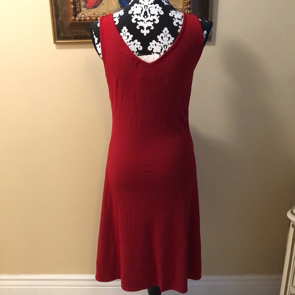 ❤️Deep red long swingy & stretchy dress💃🏻 comfortable and flattering dress - Picture 5 of 11